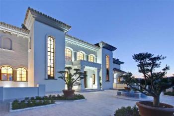 Невероятные особняки (1 сезон, 1-6 серии из 6) / Travel Channel. Mega Mansion VO